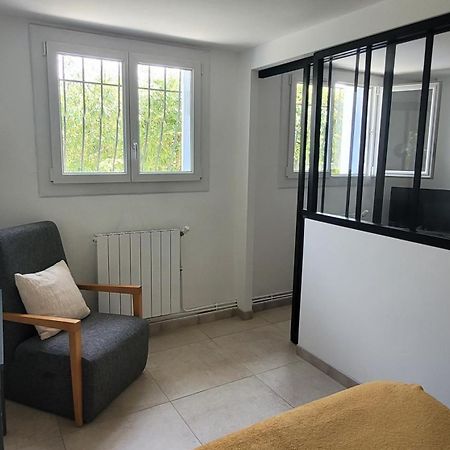 Location Appartement Dans Mas Provencal Monteux Exteriör bild