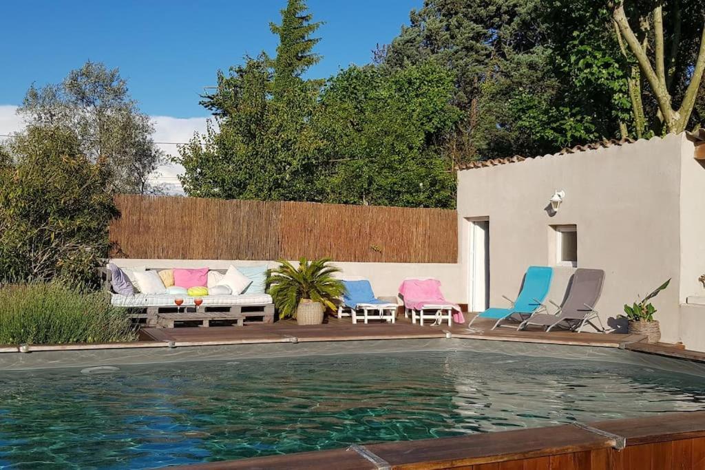 Location Appartement Dans Mas Provencal Monteux Exteriör bild